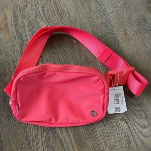 Brand New Pale Raspberry Lululemon Everywhere Belt Bag